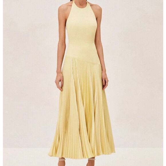 Tuckernuck Dresses & Skirts - TUCKERNUCK Alexis Saab Yellow Pleated Midi Dress NWT Size Small
